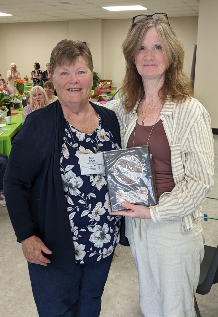 Award winner and Dian Chut